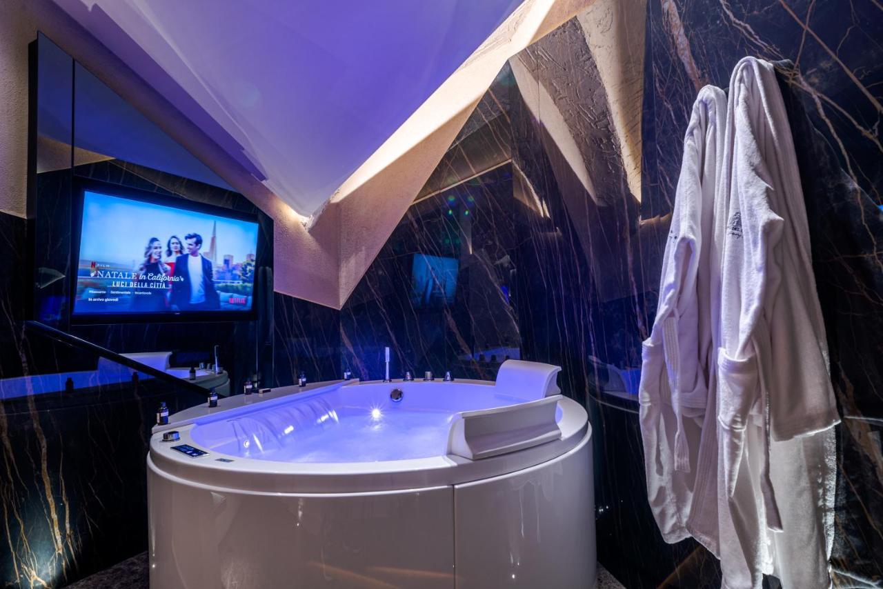 Le Suites Del Duomo Luxury Catania Exterior photo